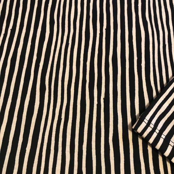 XS LuLaRoe Lynnae - Picture 3 of 3